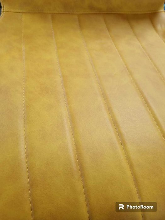 Трапезен стол Айвън PU кожа жълт