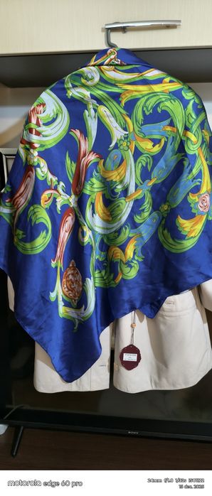 Alfredo Pauly- eșarfa noua