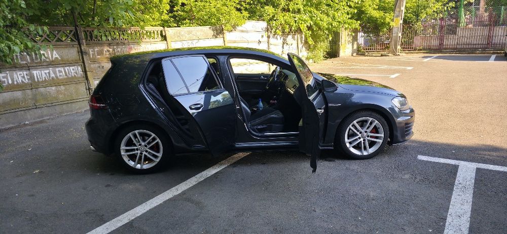 VOLKSWAGEN Golf 2014 — imagine 5