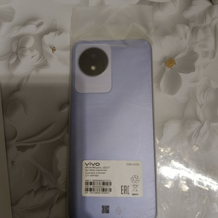 Продам  телефон 32 гб