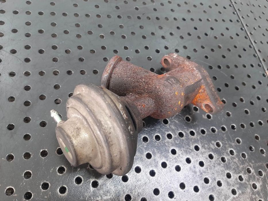 Egr 2.0 hdi rhy peugeot 307 partner citroen berlingo    9633602180