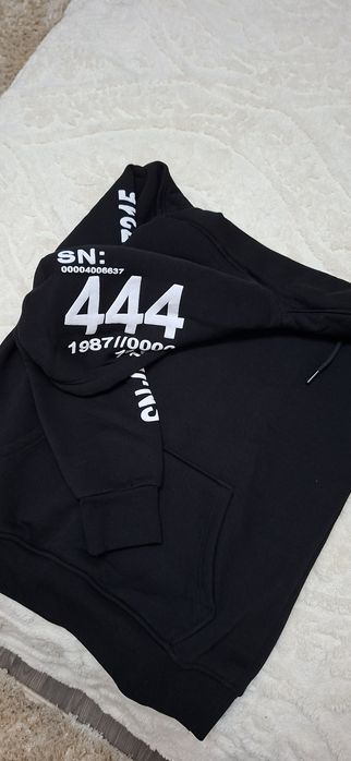 Унисекс суичър размер S