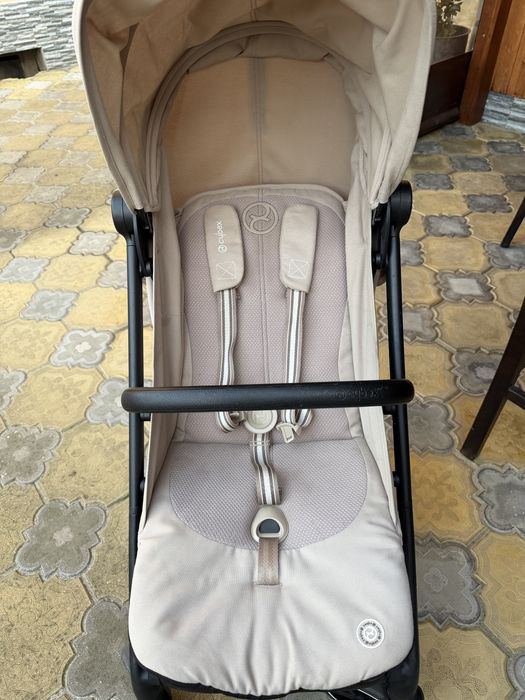 Детска количка Cybex Beezy