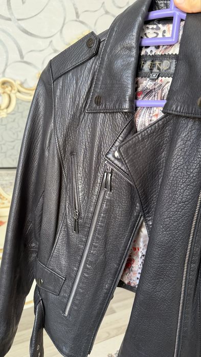 Куртка из натуральной кожы