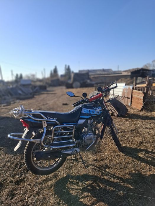 Мотоцикл Улар 200 куб