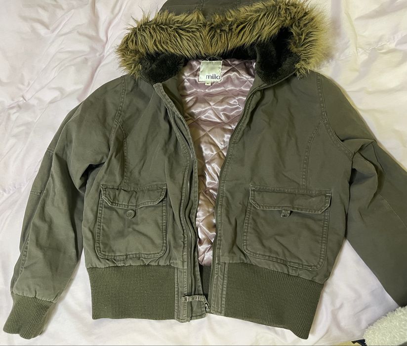 Дамско есенно яке