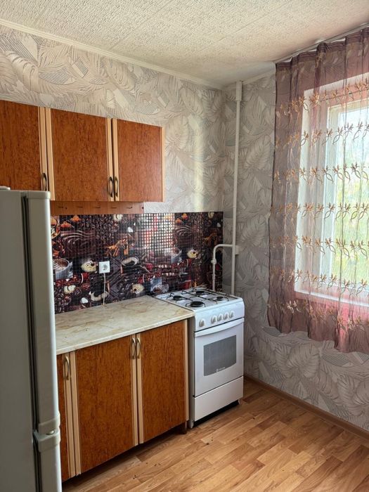 Сдам 2-ком. кв. 7мкр-12