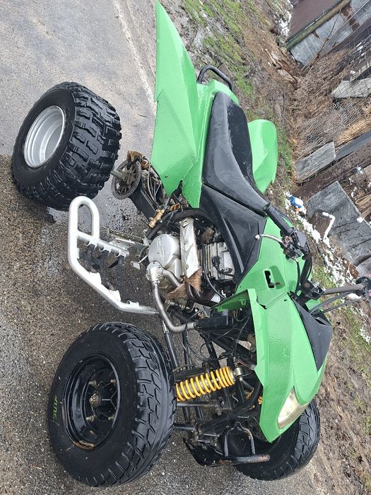 Vând atv smc quadzilla 300