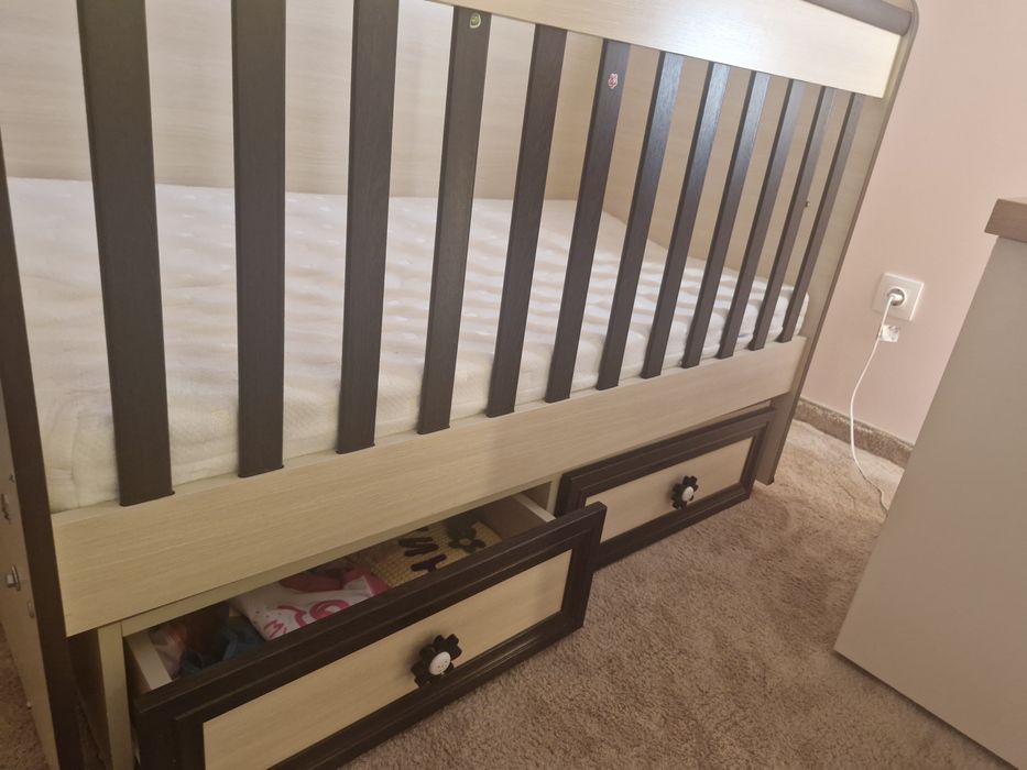 Бебешка кошара за сън