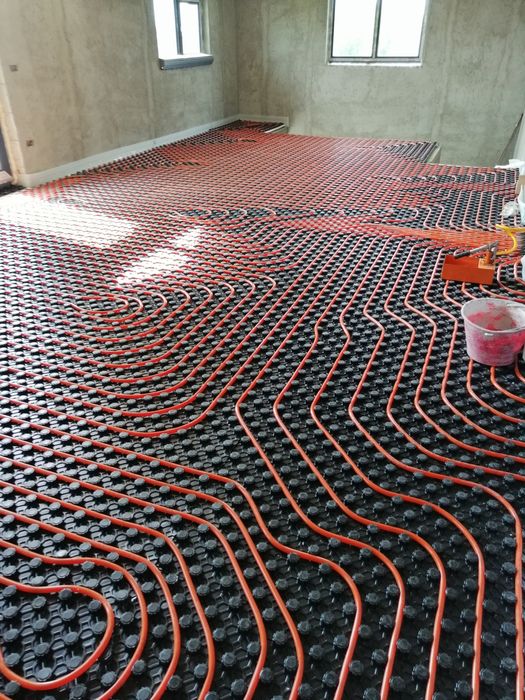 INSTALATOR SANITAR instalații sanitare,termice, electrice, aer condiți