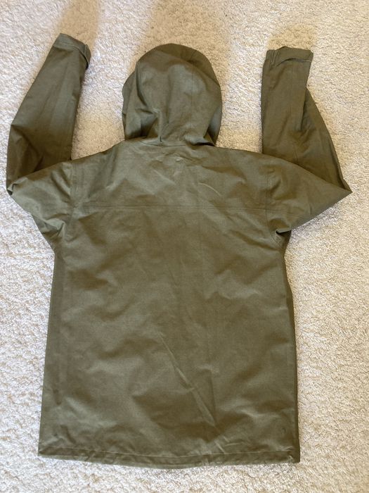 Geaca Nike L impermeabila membrana groasa