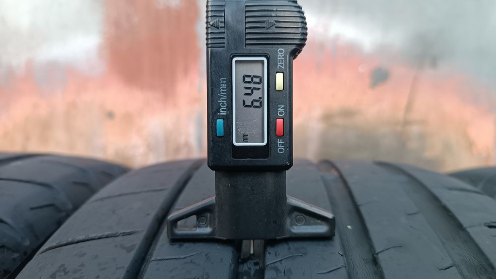 225/45/17 Bridgestone