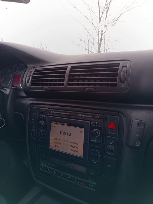 Vând Volskwagen Passat B5.5