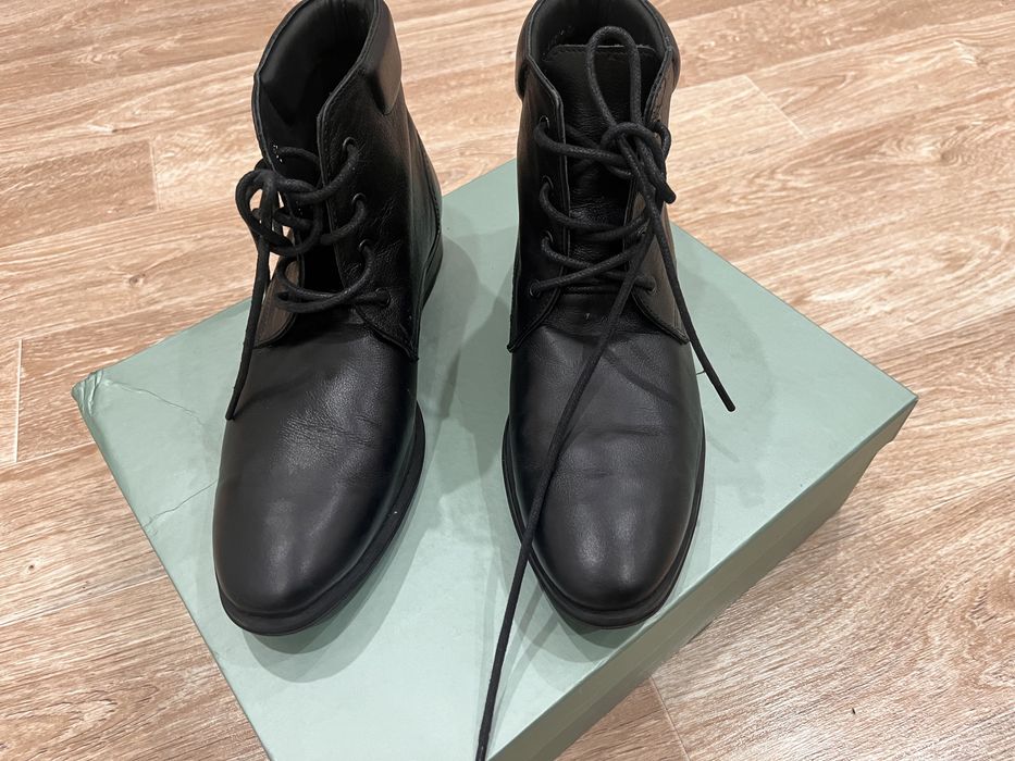 Полусапожки , размер 39.