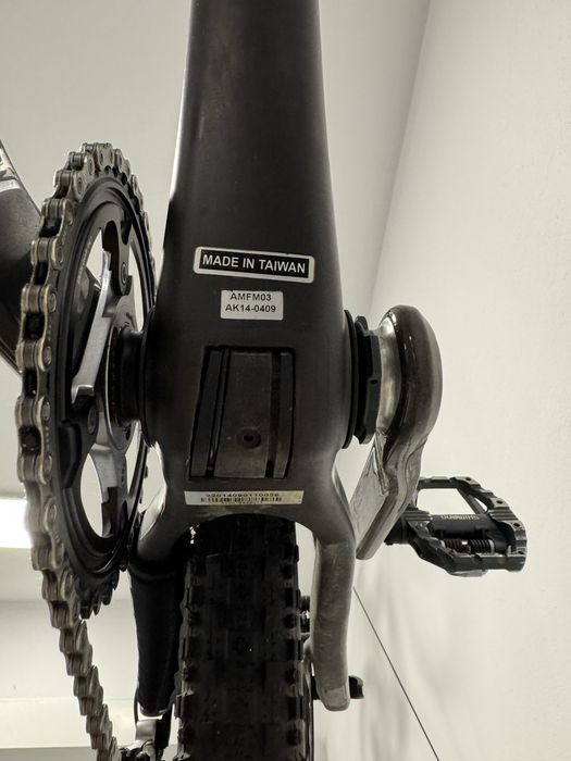 Everest 8848 RaceLite XX1 – Full Carbon – 9,1 kg – SRAM XX1 – RockShox SID – Bicicletă XC Premium