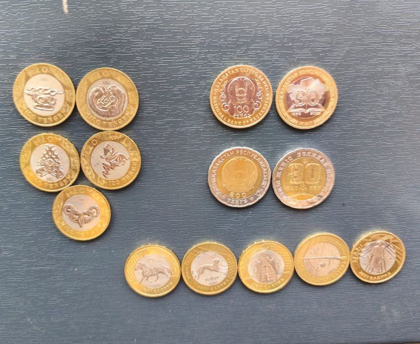 Продам монеты коллекционные