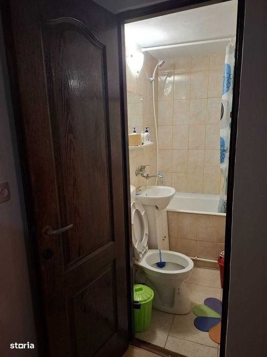 De vânzare apartament 2 camere zona APOLO