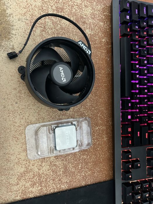Ryzen 5 2600 si cooler stock