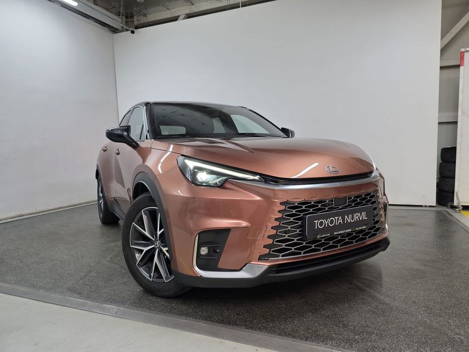 Lexus LBX