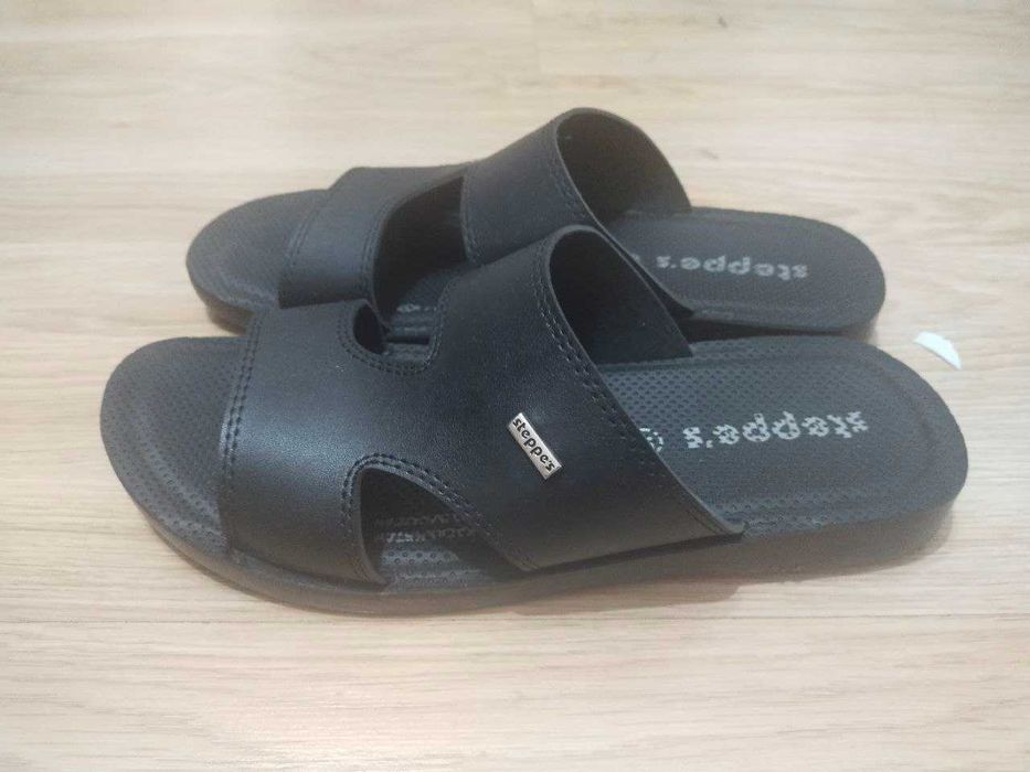Продам шлепки новые