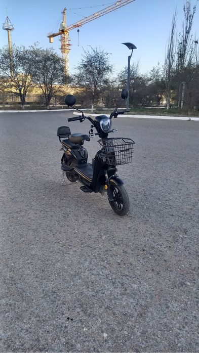 Электроскутер leopard