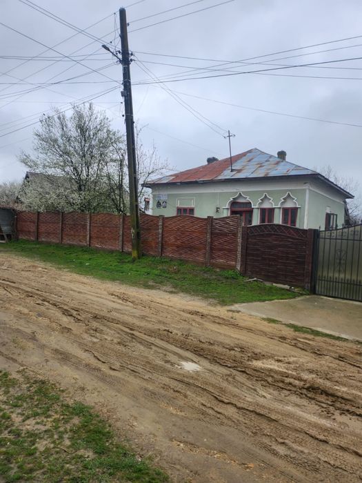 Casa de vanzare cu teren, Nedeia, com. Gighera