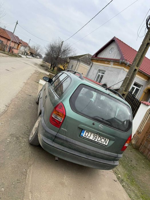 Opel Zafira 2.0 – An 2000 – 1000€ Negociabil