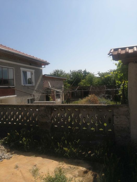 Продава се Къща в с. Червена вода, Област Русе - 144 кв.м за 577 €/кв.м - Снимка #1