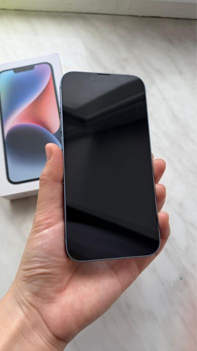 Продам срочно айфон 14