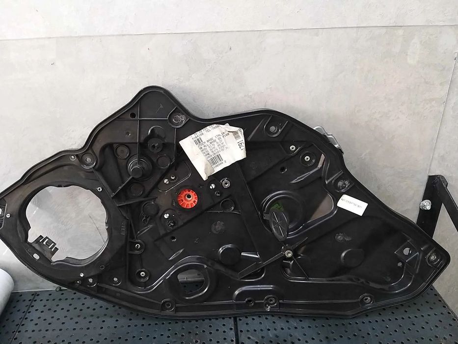 Macara geam electric dreapta spate alfa romeo giulietta 940 000505106900