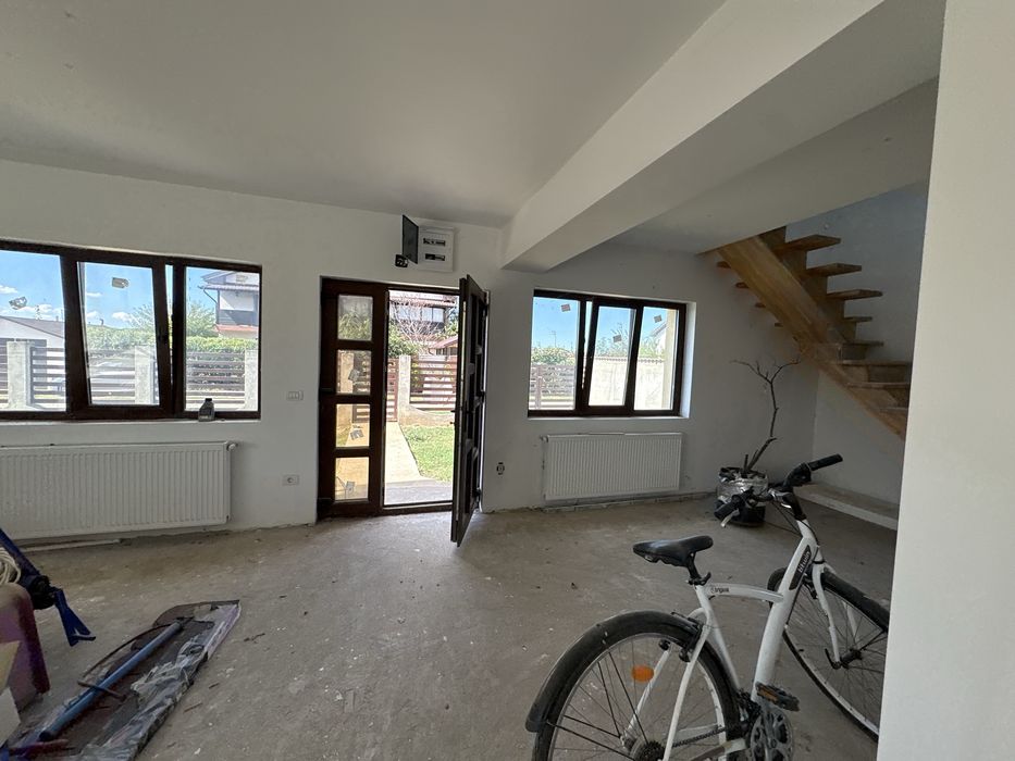 Vand casa in Balotesti Privighetorilor