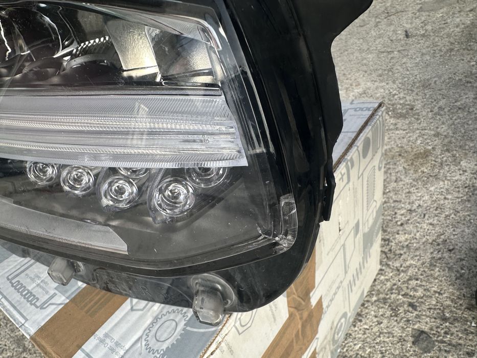 Volvo XC90 - Full Led десен фар