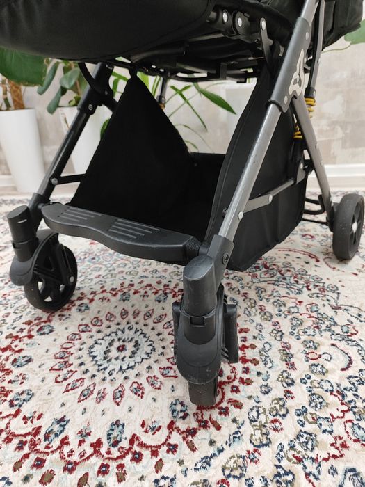 Коляска прогулочная