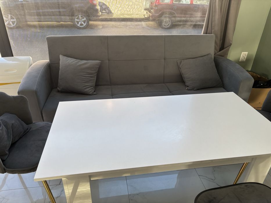 Оборудване за заведение - дивани, столове и маси