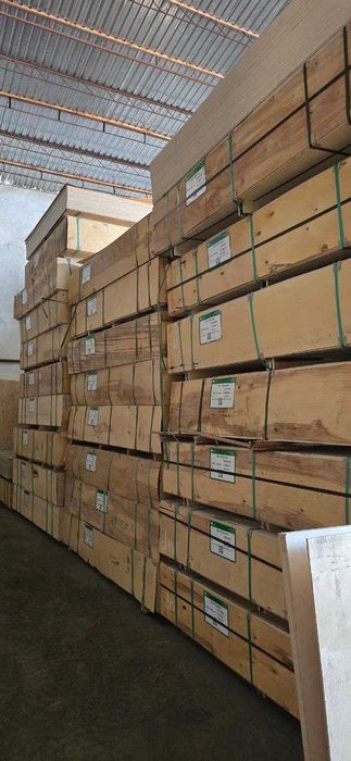 Стойка  оцинкованная, балка, финская фанера, тайроты, замки.