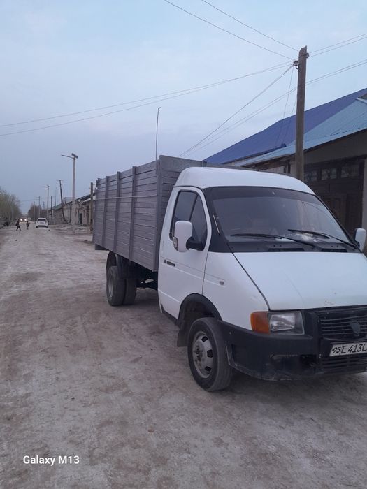 Машын сатылады 2000 жыл