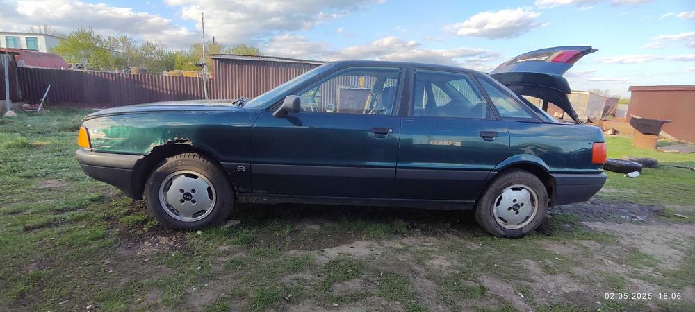Продам Ауди 80 б3