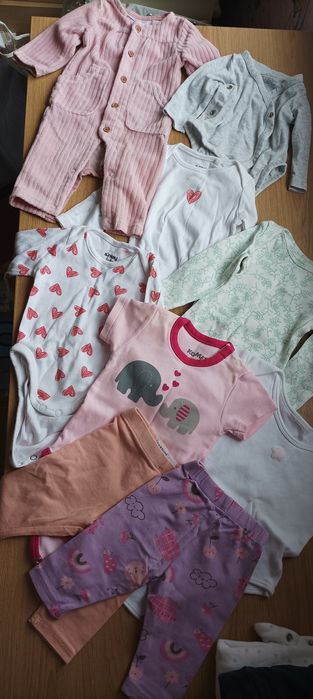 Бебешки дрешки 0 - 3, 2-4, 6м.