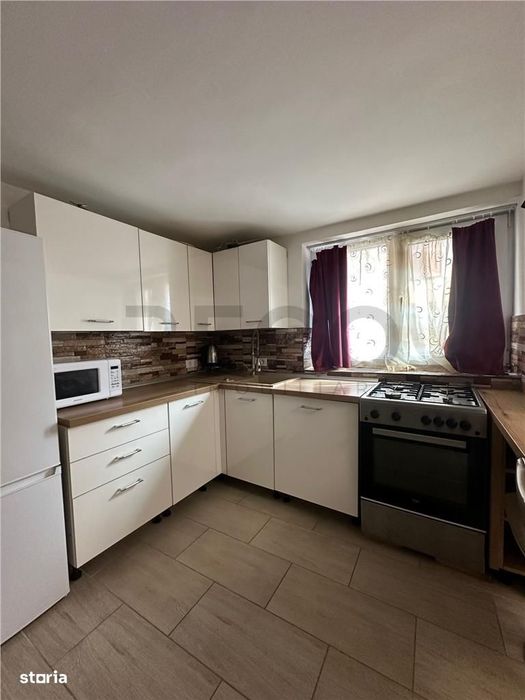 RECO Apartament ultracentral în Oradea cu pozitie excelenta — fotografia 3