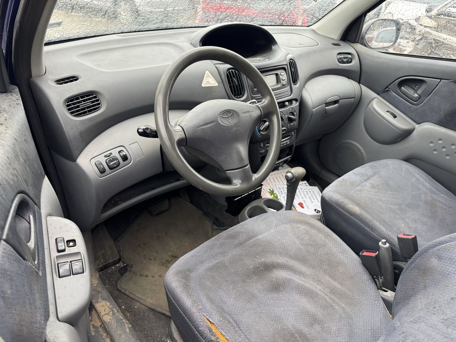 Toyota Yaris Verso 1.3i 16v 86hp AT 2001г На Части