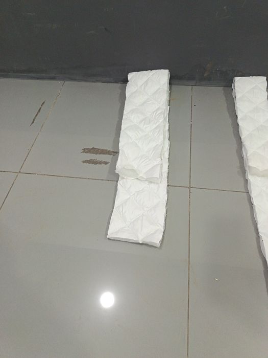 Tiplitsa, issiqxonalar uchun ko'rpachalar bor