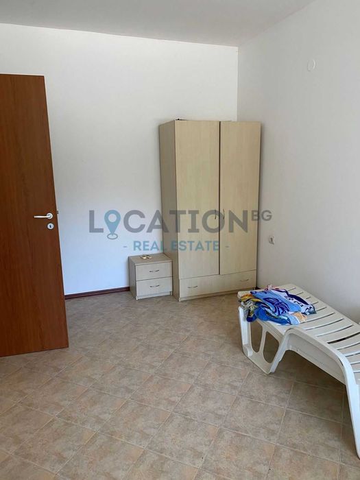 Продава се Тристаен апартамент в с. Божурец, Област Добрич - 120 кв.м за 409 €/кв.м - Снимка #8