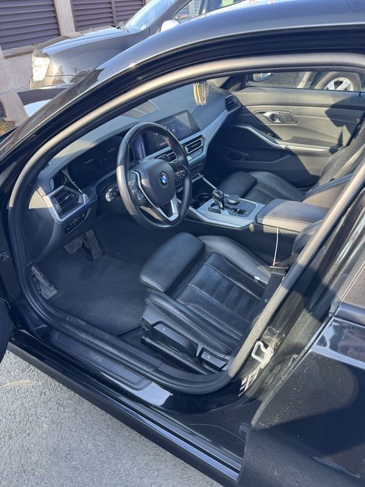 Vand BMW 318,anul 2019 intr-o stare perfecta!