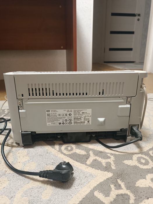 Принтер HP LaserJet P1005