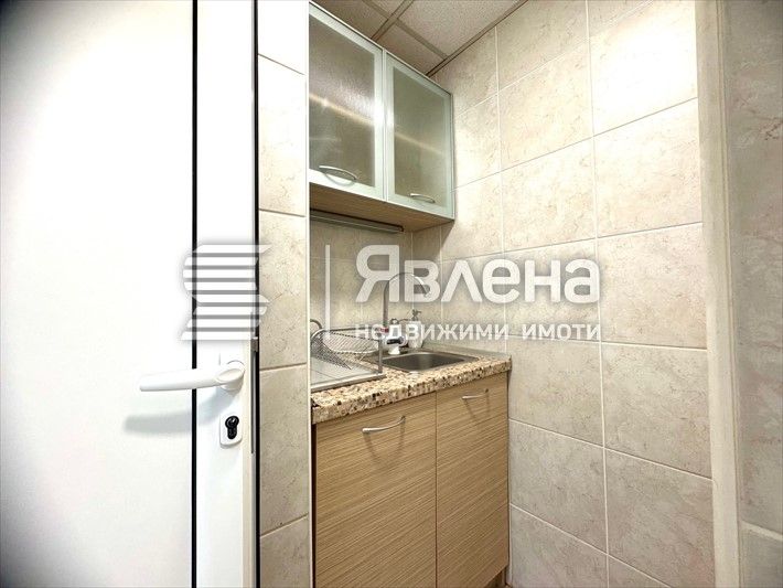 Дава се под наем Офис в Пловдив, Кършияка - 62 кв.м за 425 € - Снимка #5