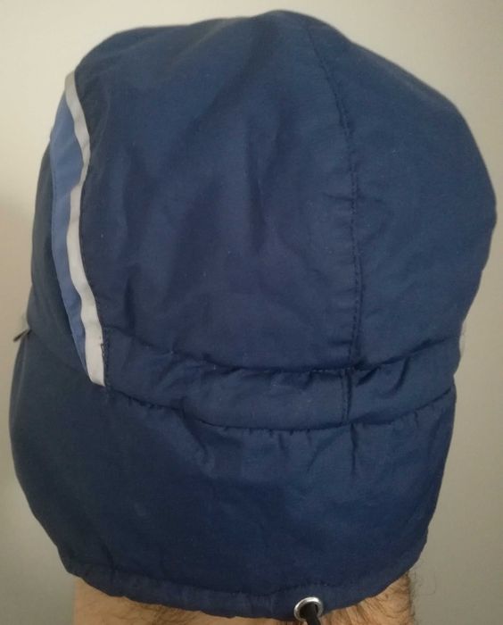 Зимна шапка за момче с козирка,Sterntaler /Германия/,синя,55 см