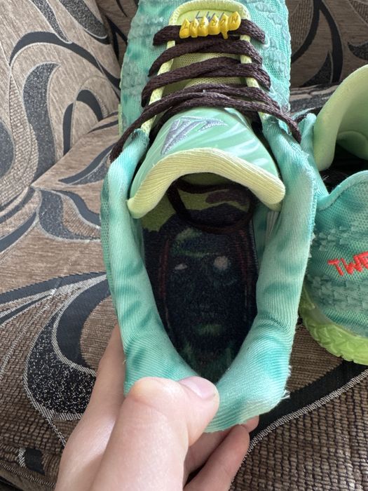 Баскетбольные кроссовки JA3