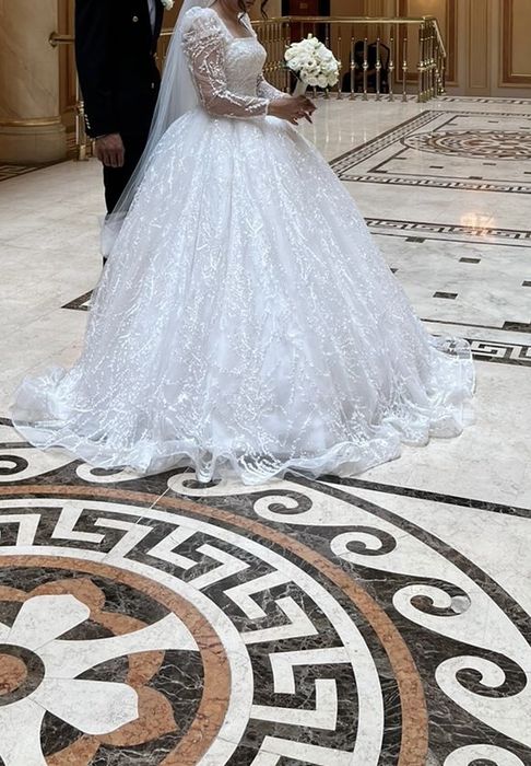 Свадебное платье