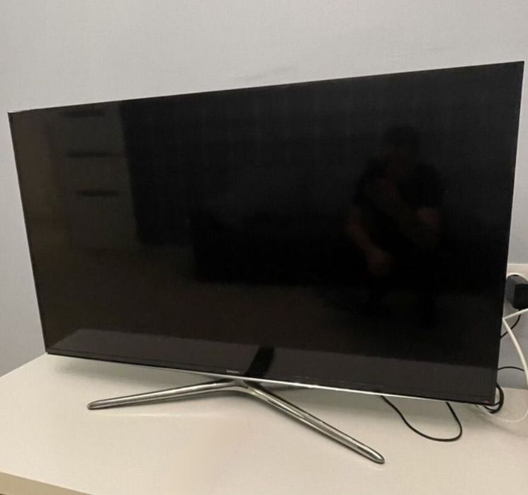 Отдам телевизор LG