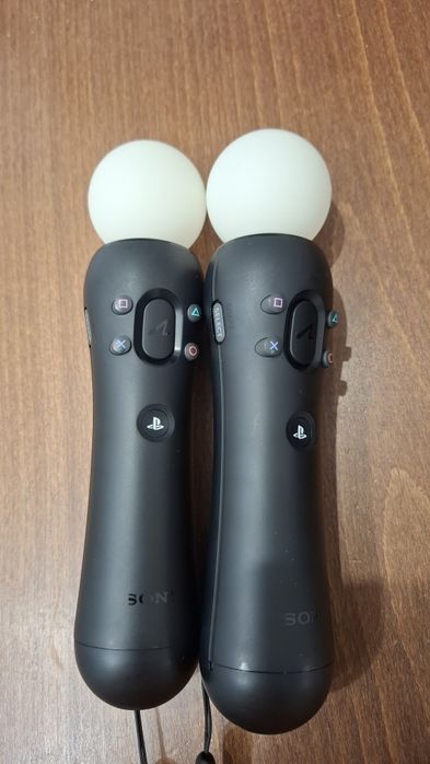 ОБСЛУЖЕН В СЕРВИЗ + КУТИИ: PlayStation 4 Pro 1TB + 2 Джойстика + PS VR Mega Pack